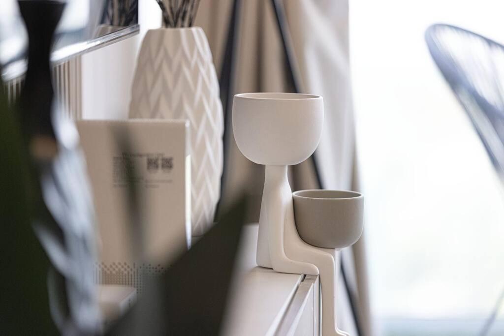 ドバイChic 2 Bed Near Trade Centre With 5 Star Amenitiesアパートメント エクステリア 写真