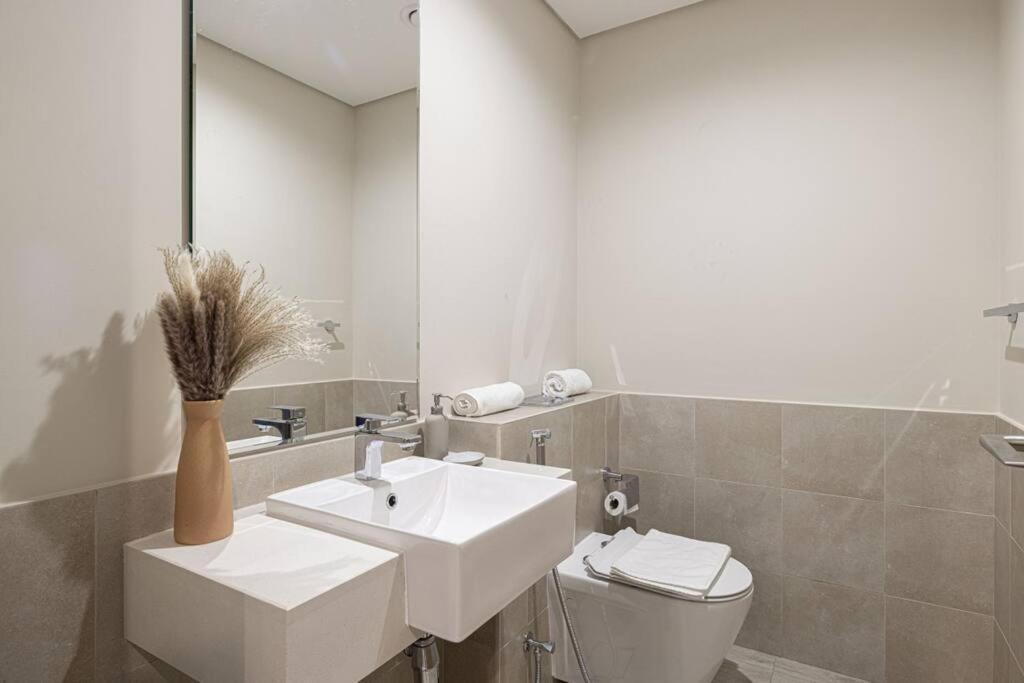 ドバイChic 2 Bed Near Trade Centre With 5 Star Amenitiesアパートメント エクステリア 写真